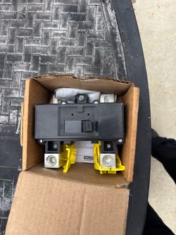 Square d 200 amp main breaker