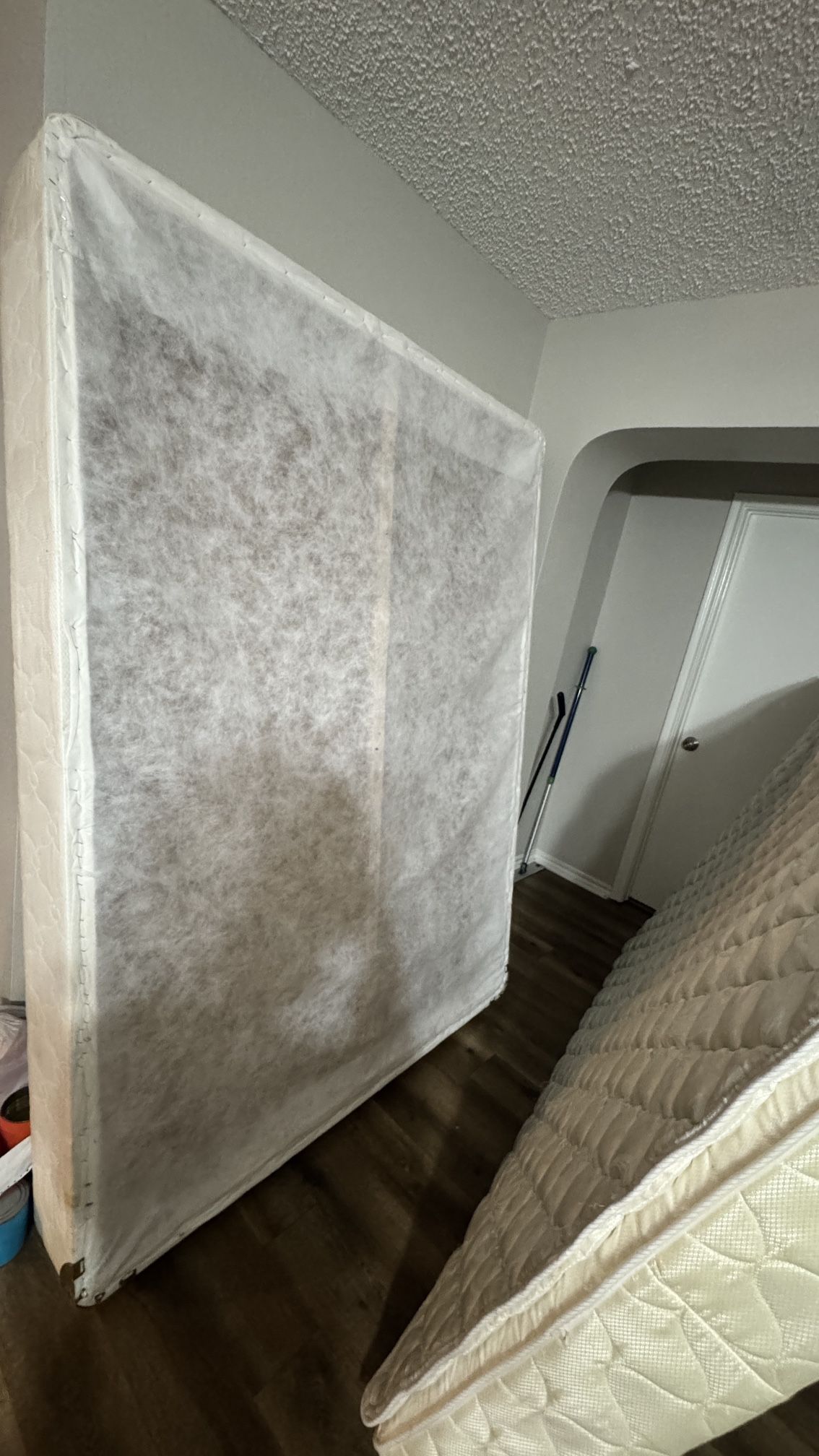 Queen size Bed with Metal Frame