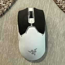 Razer Viper V2 Pro Gaming Mouse