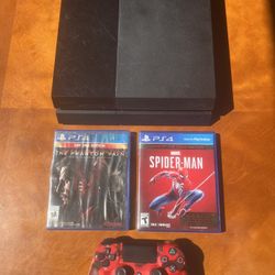 PS4 With Camo Controller & 2 Games