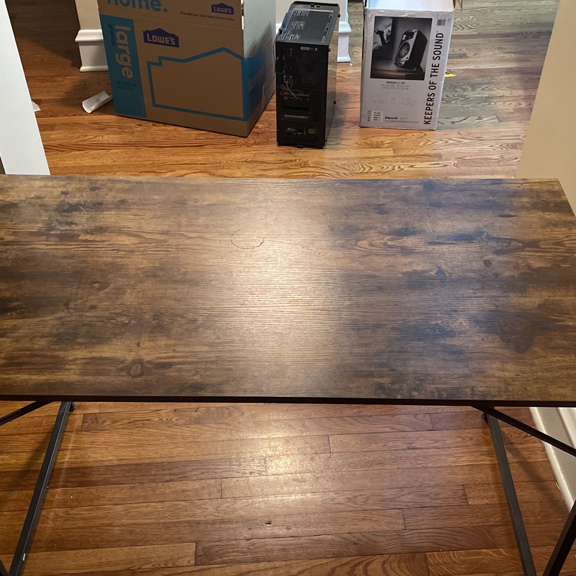 desk