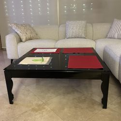 Molteni  Black Lacquer Solid  Wood Coffee Table 