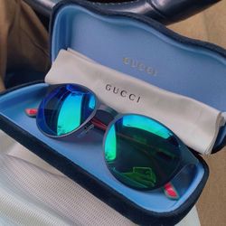 GUCCI  Sunglasses