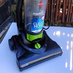 BISSELL PowerForce Compact Turbo, Bagless, Upright Vacuum, Powerful Suction, East Empty Dirt Tank, Lightweight, High Reach Wand, 2690, Green & Black