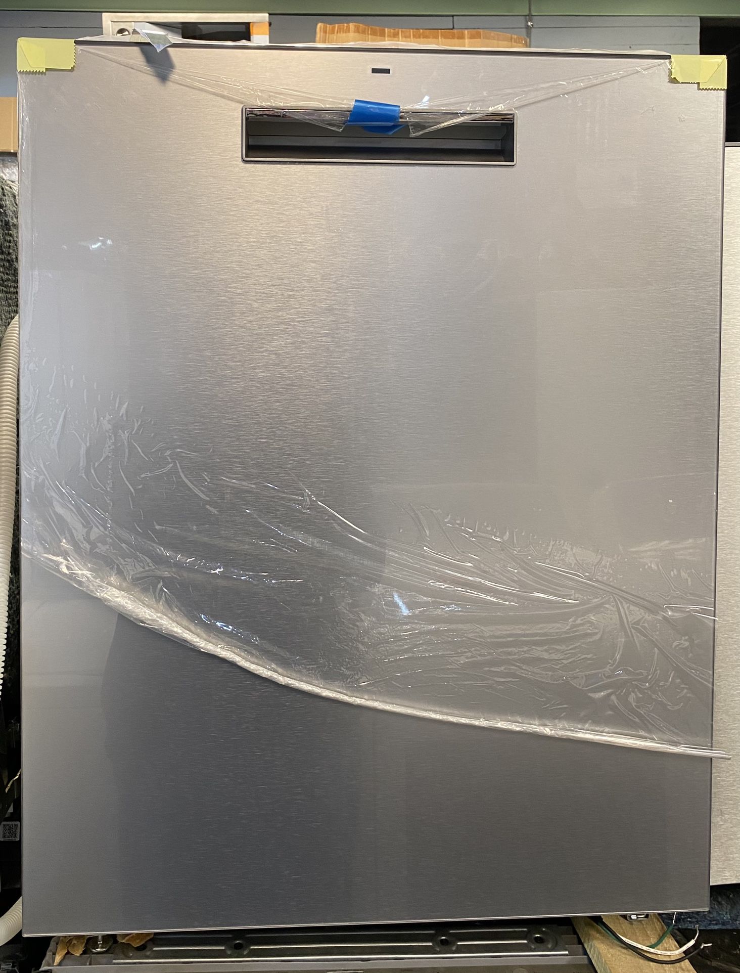 Café 24” Dishwasher