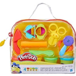 Play-Doh Starter Set 9-Piece Kit with Storage Tote & 4 Modeling Compound Cans, Arts and Crafts Toys for Kids 3 Years & Up, Preschool Toys