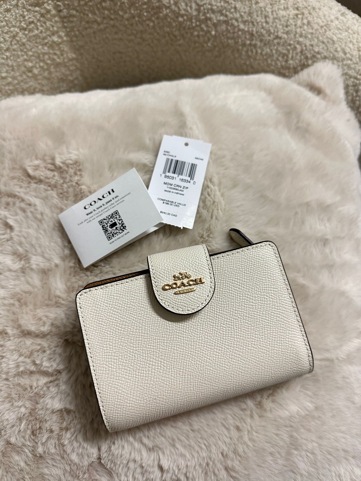Coach Wallet NEW