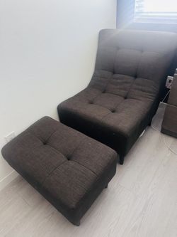 Lounge Chair With Ottoman 