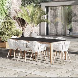 NEW 8 person Amazonian patio dining set
