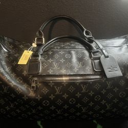 louis vuitton Duffle Bag