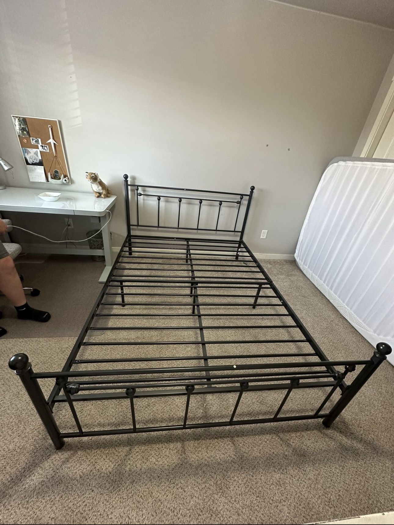 Full Bed Frame 