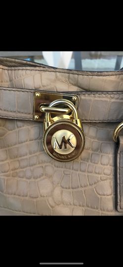 Michael Kors purse