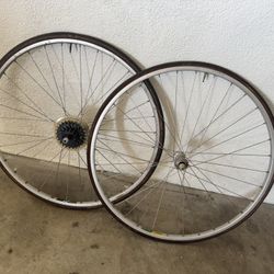 700 Road Bike Wheels
