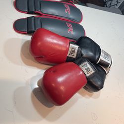 Boxing Gloves/ Shin Guards 
