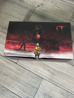 Crocs Limited Edition IT Crocs – Pennywise Horror Theme
