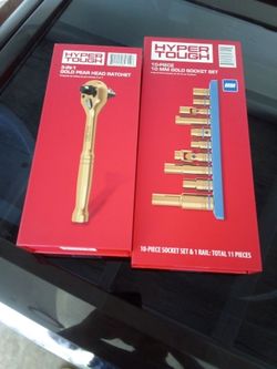 Gold rachet head and socket set 11