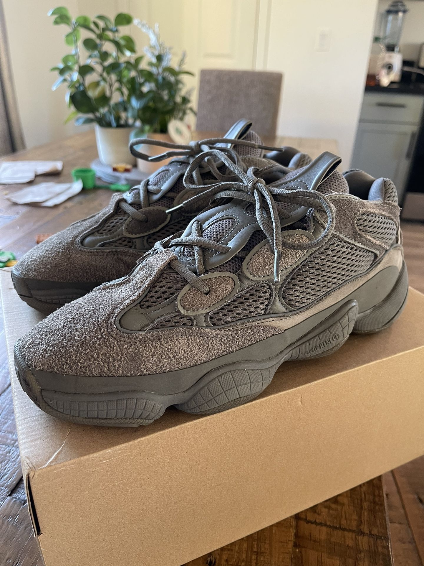 Adidas Yeezy 500 Granite (9.5)