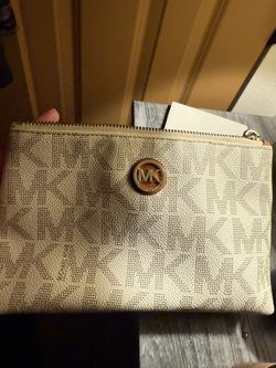Michael Kors Make Up Bag