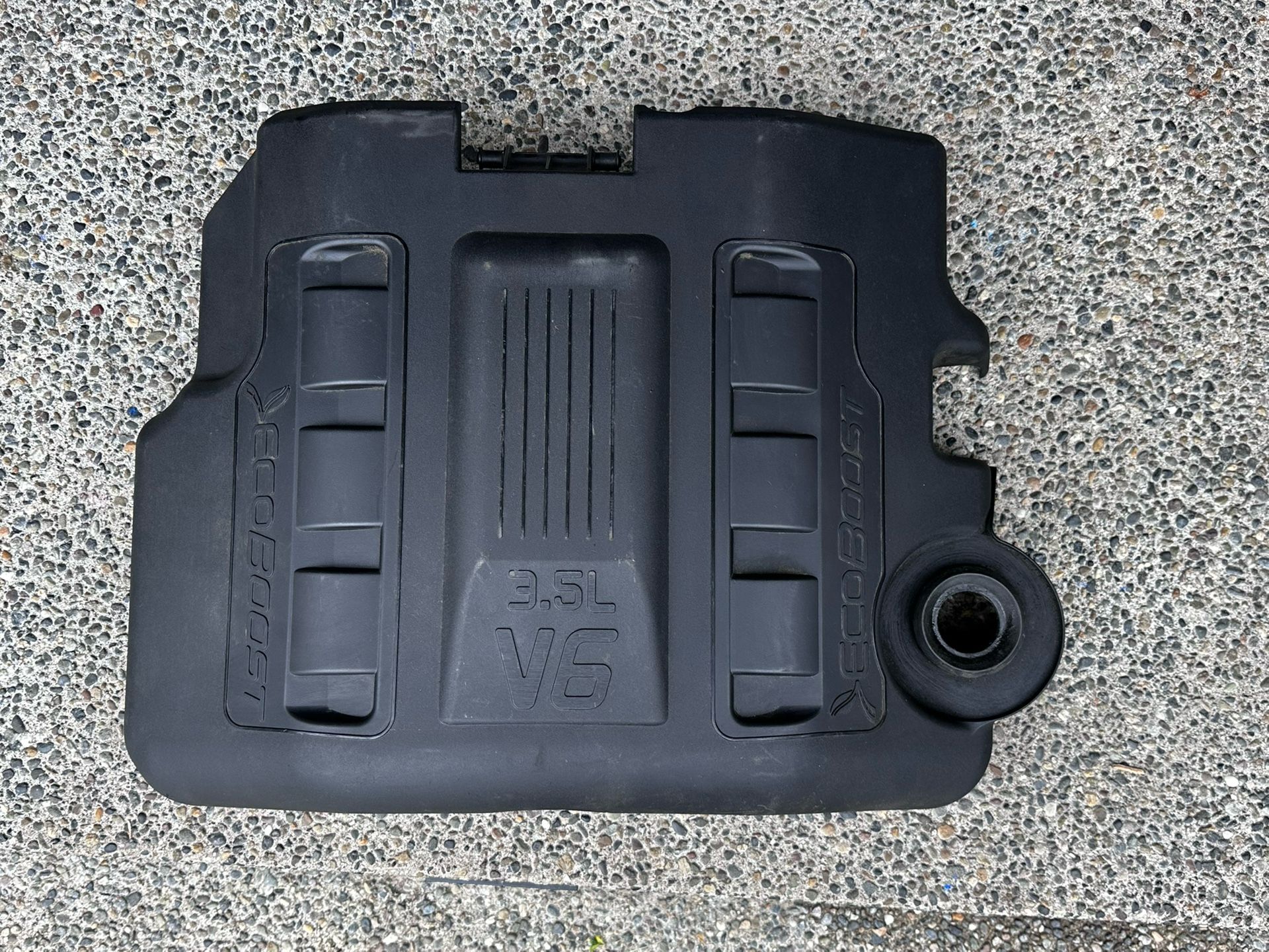 Engine Cover 3.5 Eco boost  Ford 