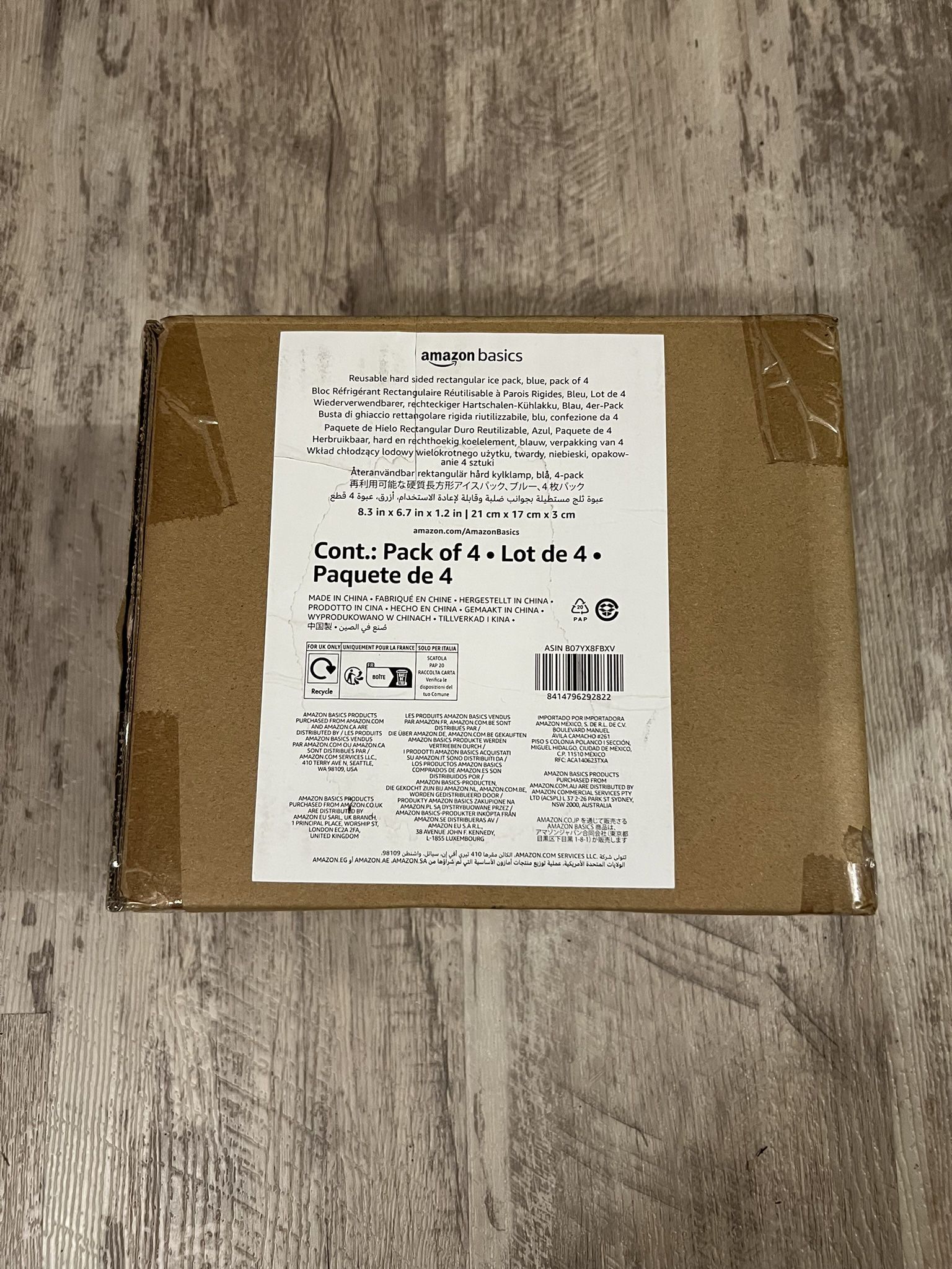 **BRAND NEW** Set of 4 Amazon Basics Reusable Hard Sided Rectangular Ice Pack, Size Medium, Color Blue, Dimension 8.3" X 6.7" X 1.2"