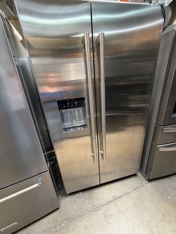 42” JENN AIR BUILT IN STAINLESS STEEL REFRIGERATOR