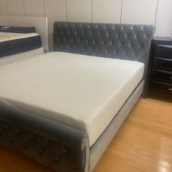 *Weekend Special!!!*---Mature Gray Velvet Fabric King Bed Frames---Now $499!!!---Delivery And Financing😉
