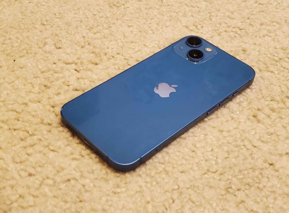 iPhone 13 FULLY UNLOCKED - Blue