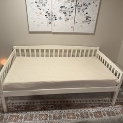 Twin Daybed With Mattress 