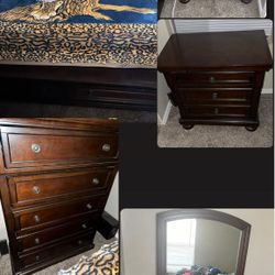 Bedroom Set (Without Mattress)