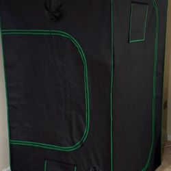 4’ x 4’ Grow Tent