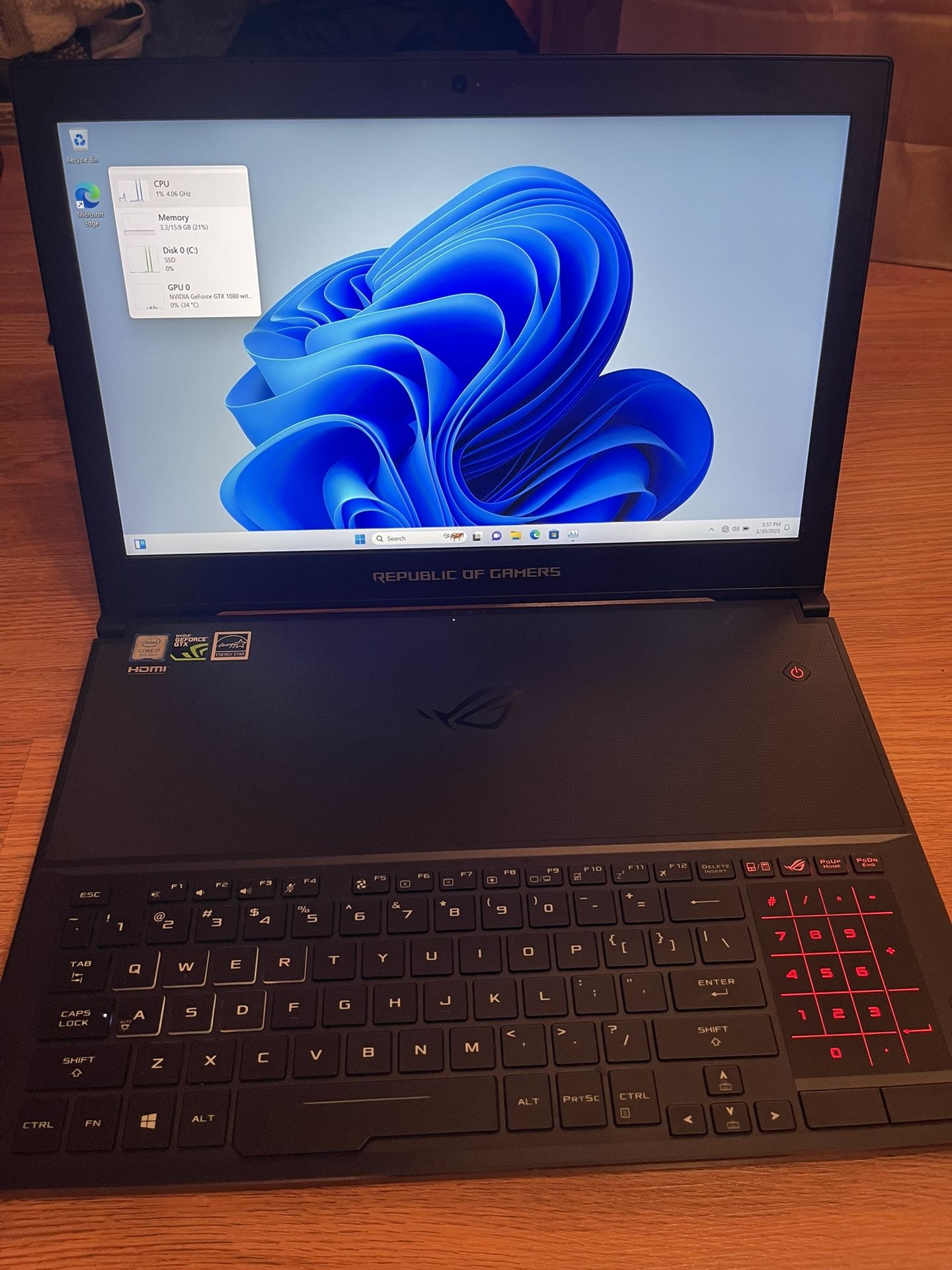 Gaming Laptop Asus ROG Zephyrus GX501G Intel i7 8th gen Nvidia GTX 1080MQ