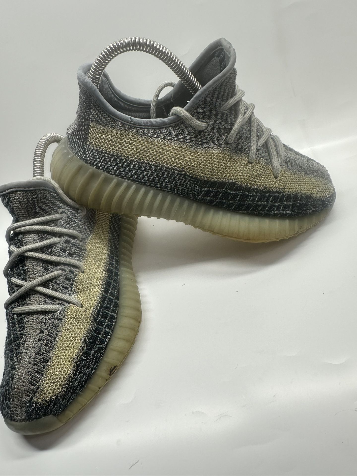 adidas gazelle silver green womens Adidas Yeezy Boost 350 V2 Bred (CP9652) Kanye West Men's Size 4-13 –  Solestage main image 1