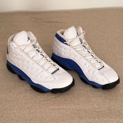 Pair Air Jordan 13 Retro 'Hyper Royal' Sneakers