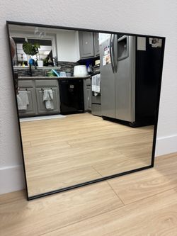 30” x 30” - Black Framed, Square Bedroom/Living Room/Bathroom Mirror
