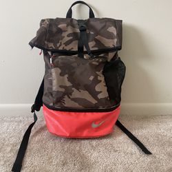 Large NIKE Backpack 