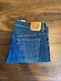 515 boot cut woman’s Levi’s jeans