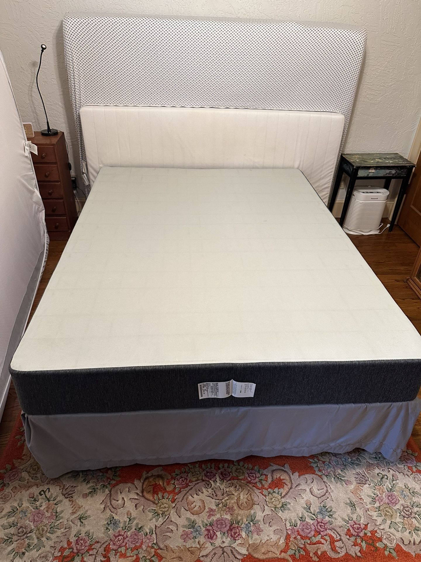 Beautyrest 9” Queen Box Spring