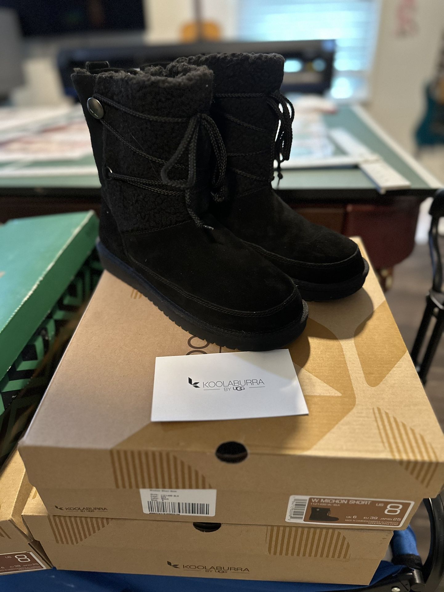 Koolaburra By Ugg Size 8 Blk