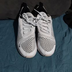 Nike Air Max 270 Women Sneakers 