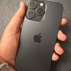 iPhone 15 Pro Max 256GB | brand new fully unlocked