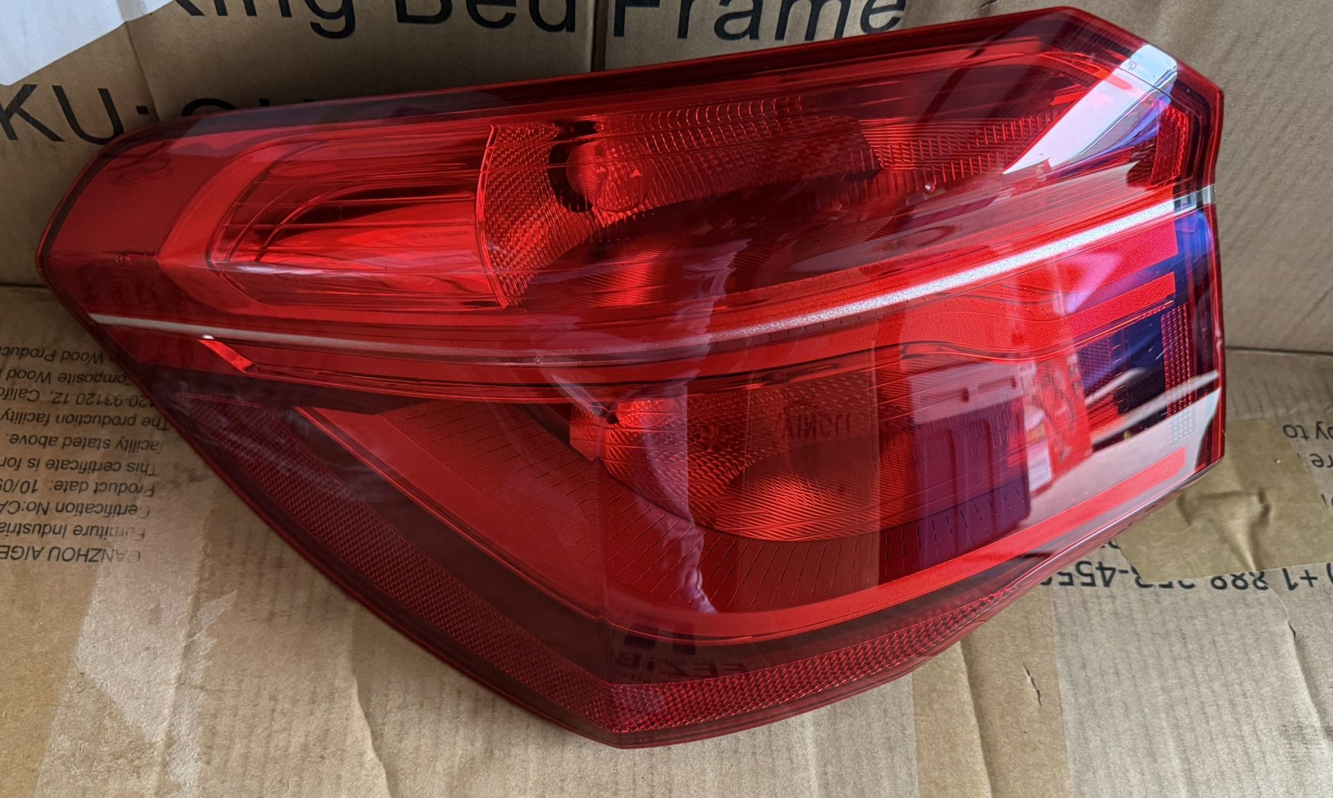 OEM Right Tail Light Assy For 2016-2022 BMW X1 - NEW
