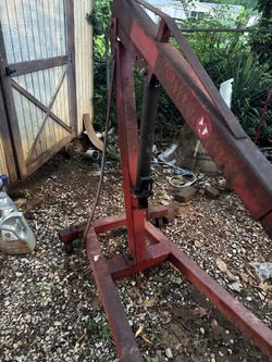 Engine hoist