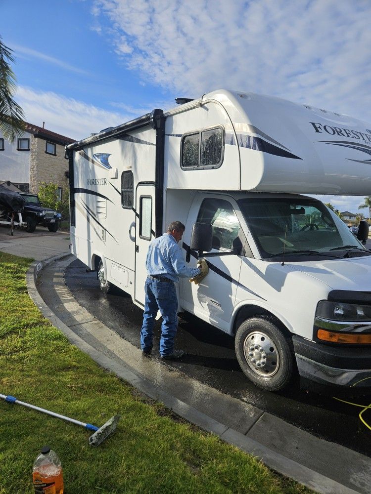 Boat Detail And Rv