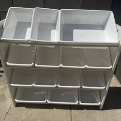 Kids Cubbies/organizer 