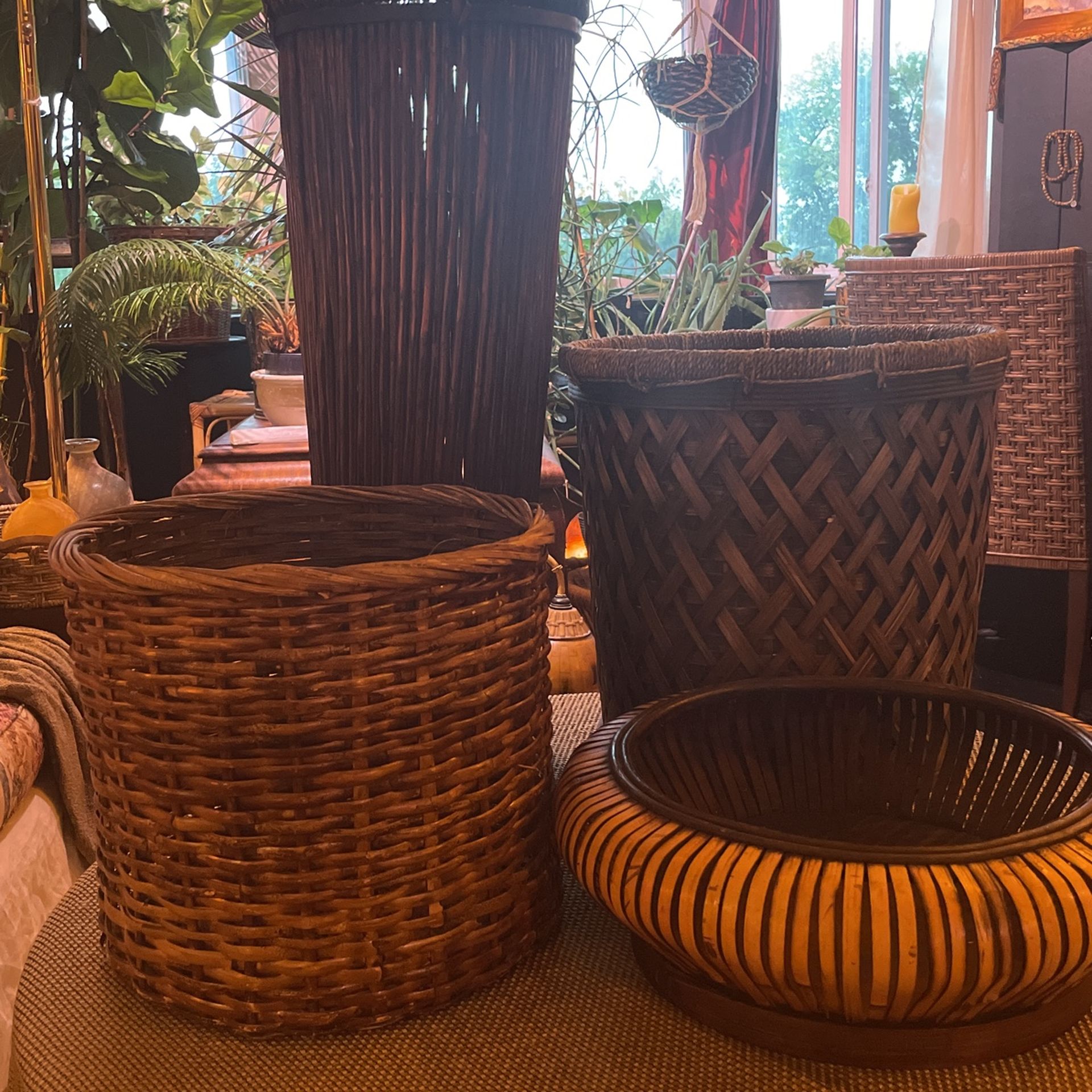 4 Extra Large Baskets 