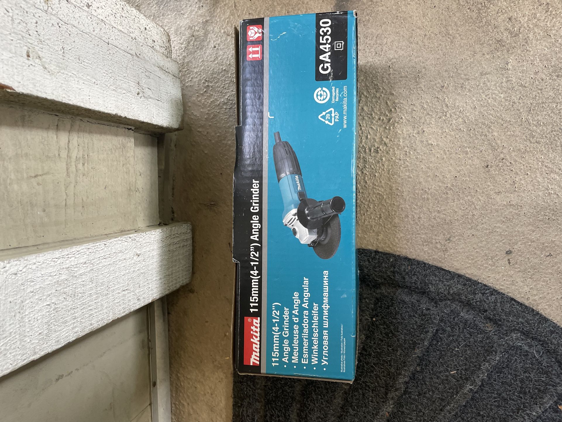 Makita Corded Angle Grinder (Brand New Never Opened)