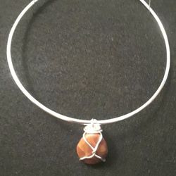 Silver Choker With Floating Pendant 