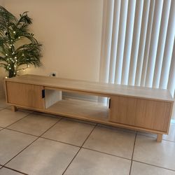 Short Entertainment Center