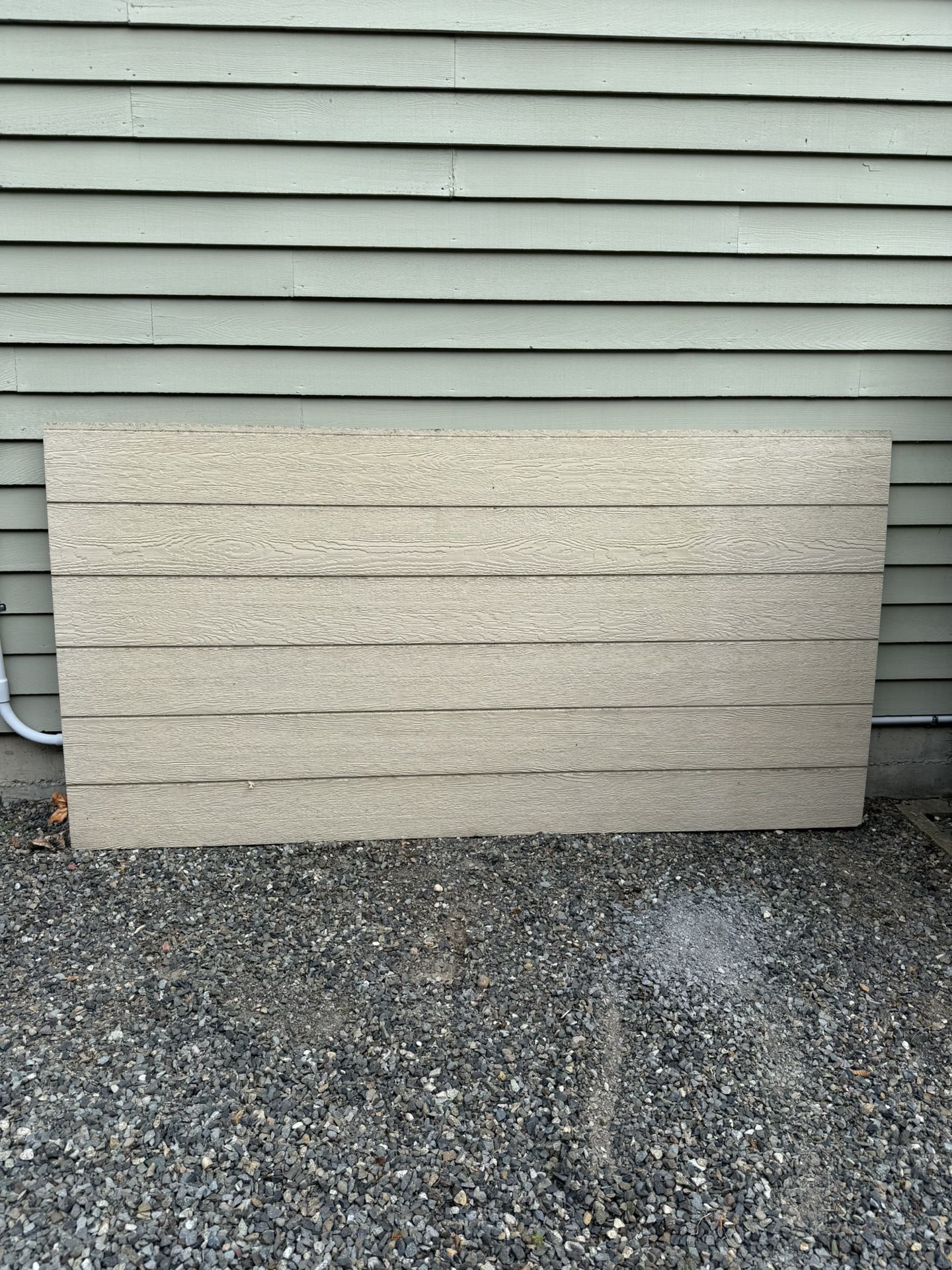 4ft X 8ft x 5/8” T111 siding. Already Primed For paint.