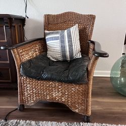 Vintage Wicker Chair 